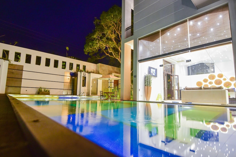 Thissa Inn Hotel in Colombo, Sri Lanka