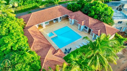 Casa Linda Club — 4-Star Luxury Hotel in Sosua, Dominican Republic