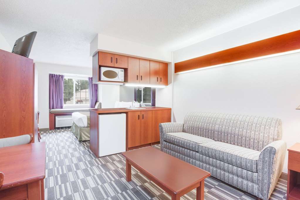 Microtel Inn & Suites by Wyndham Olean Allegany - photo 5