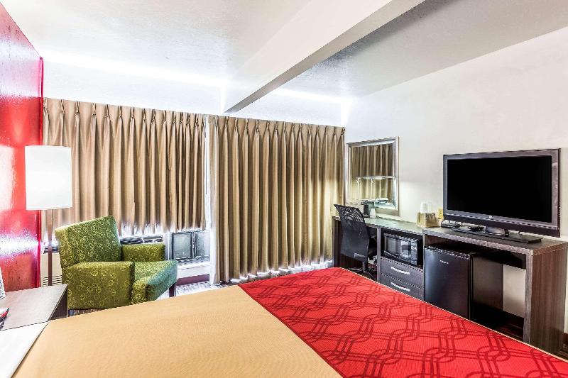 Econo Lodge Idaho Falls - photo 12