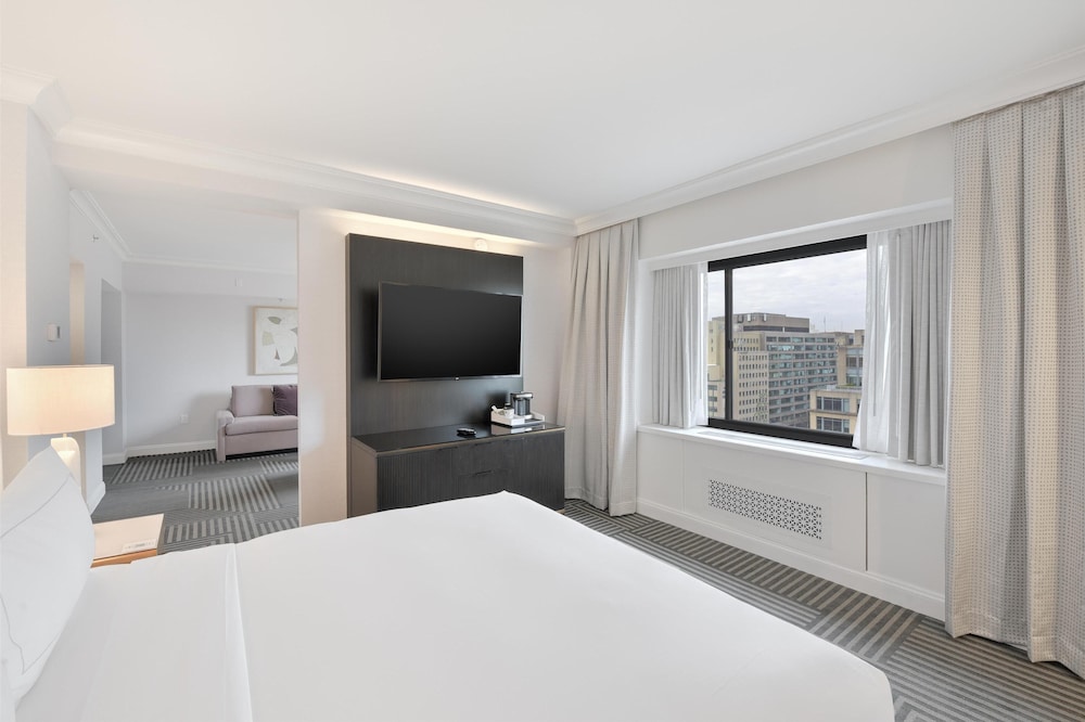 Capital Hilton - photo 29