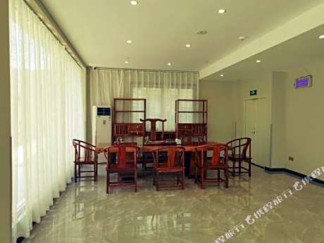 7 Days Premium in Sui'an, People's Republic of China