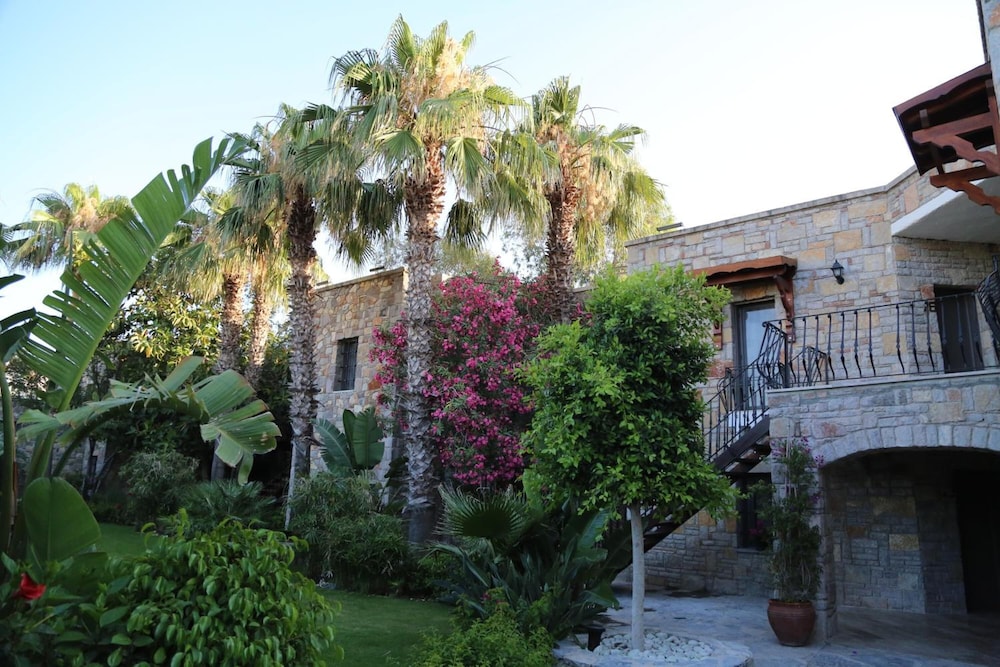 Yalikavak Marina Garden Hotel — 4-Star Luxury Hotel in Bodrum, Turkey