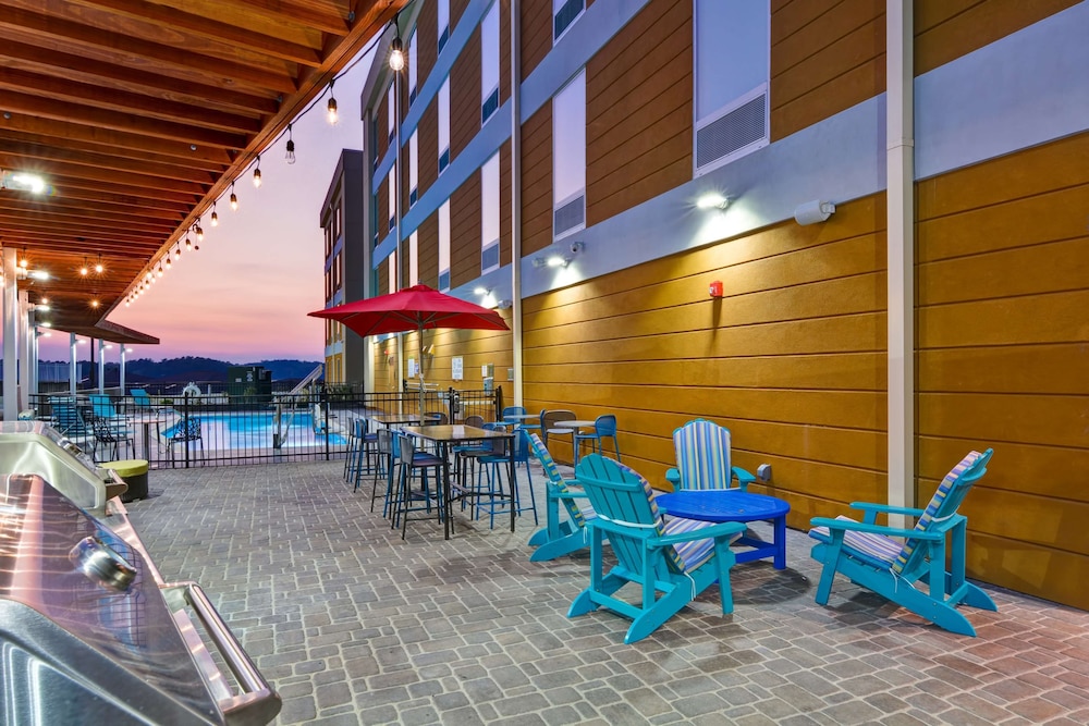 Home2 Suites by Hilton Hot Springs - photo 45