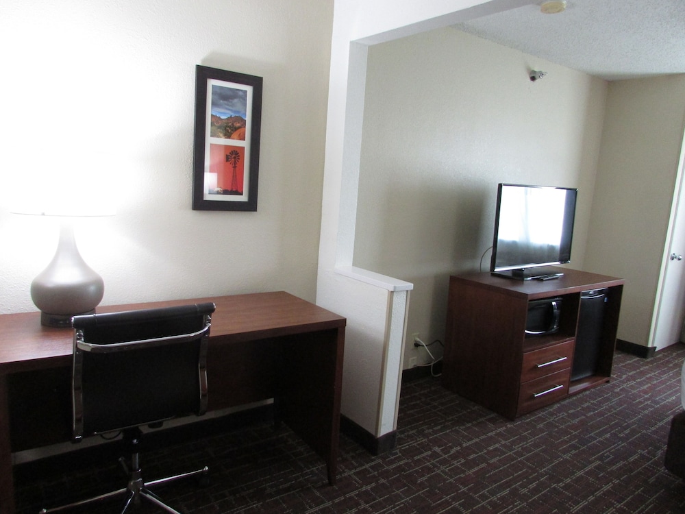 Comfort Inn Wichita Falls Near University - photo 14
