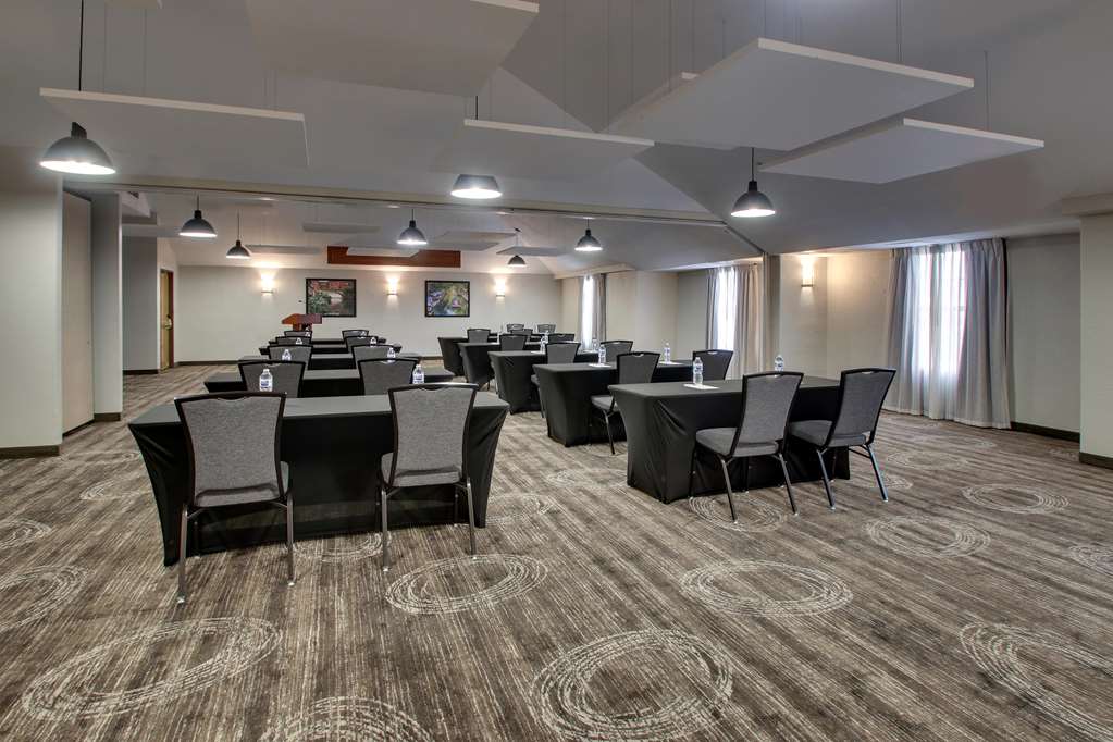 Drury Inn & Suites San Antonio Northwest Medical Center - photo 59