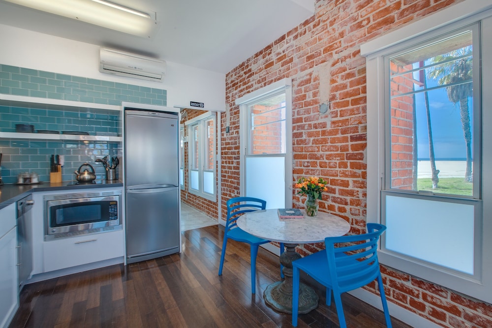 Venice Breeze Suites - photo 23
