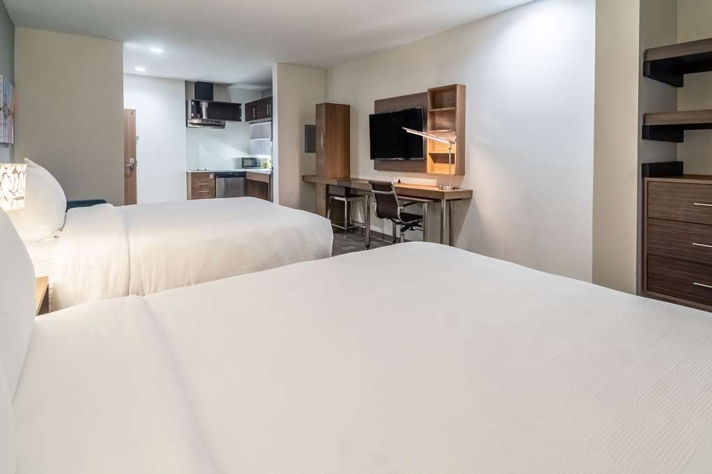 MainStay Suites Dallas Northwest Irving - photo 17