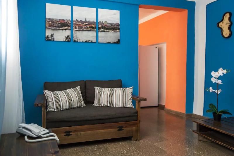 Havana Family Rooms in La Habana Vieja, Cuba