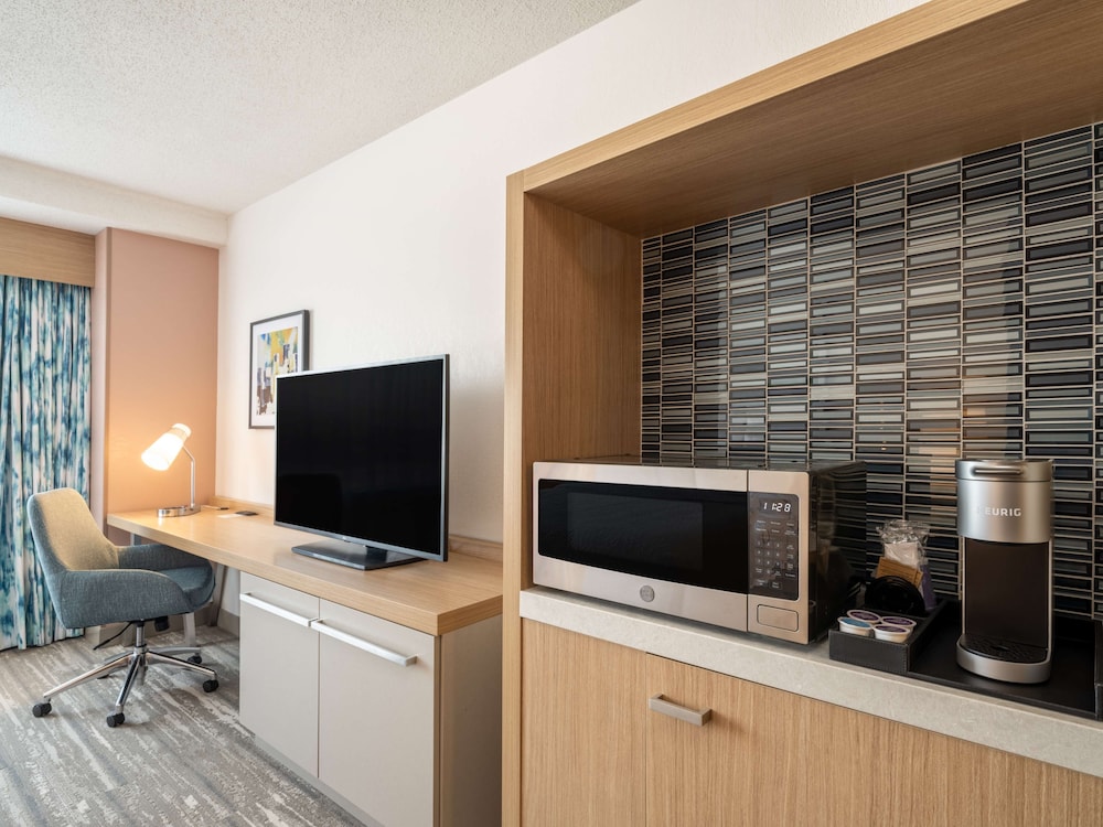 Hilton Garden Inn Toledo Downtown OH - photo 11