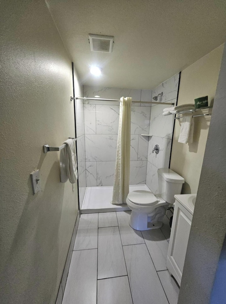 Del Rancho Motel - photo 32