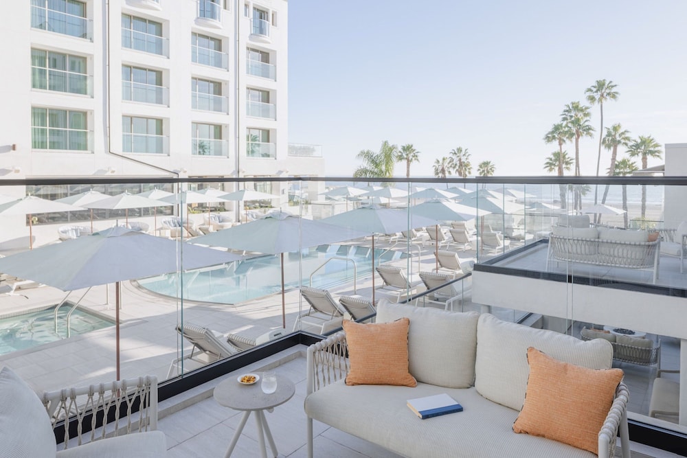 Regent Santa Monica Beach - photo 40