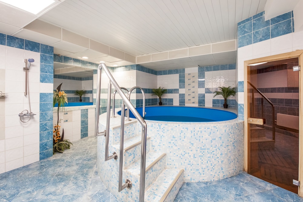 Moscow Holiday Hotel — 4-Star Luxury Hotel in Moscow, Russia