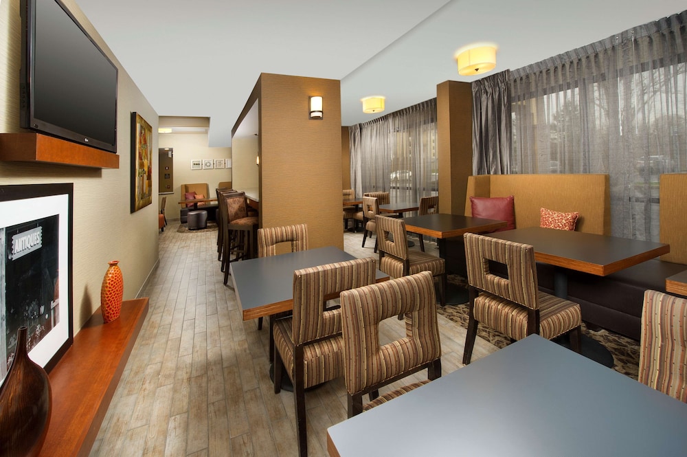 Hampton Inn Rochester Greece - photo 18
