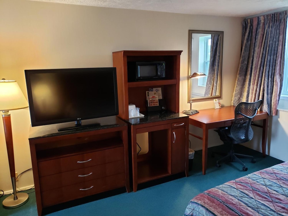 Huntingdon Motor Inn - photo 18