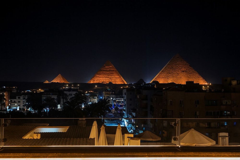 Princess Pyramids View INN - last minute hotel in Giza
