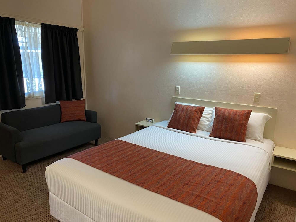 Econo Lodge Ben Hall Motor Inn