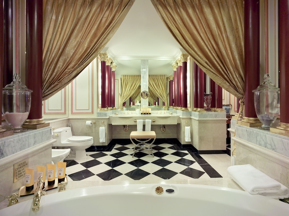 The Towers at Lotte New York Palace - photo 65