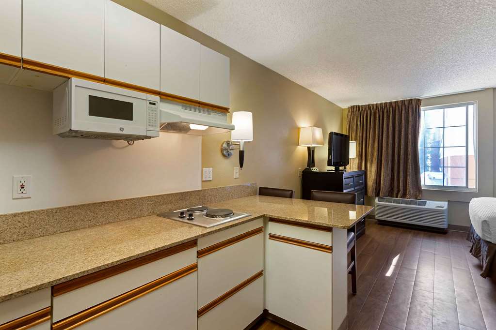 Extended Stay America Suites San Jose Downtown - photo 17