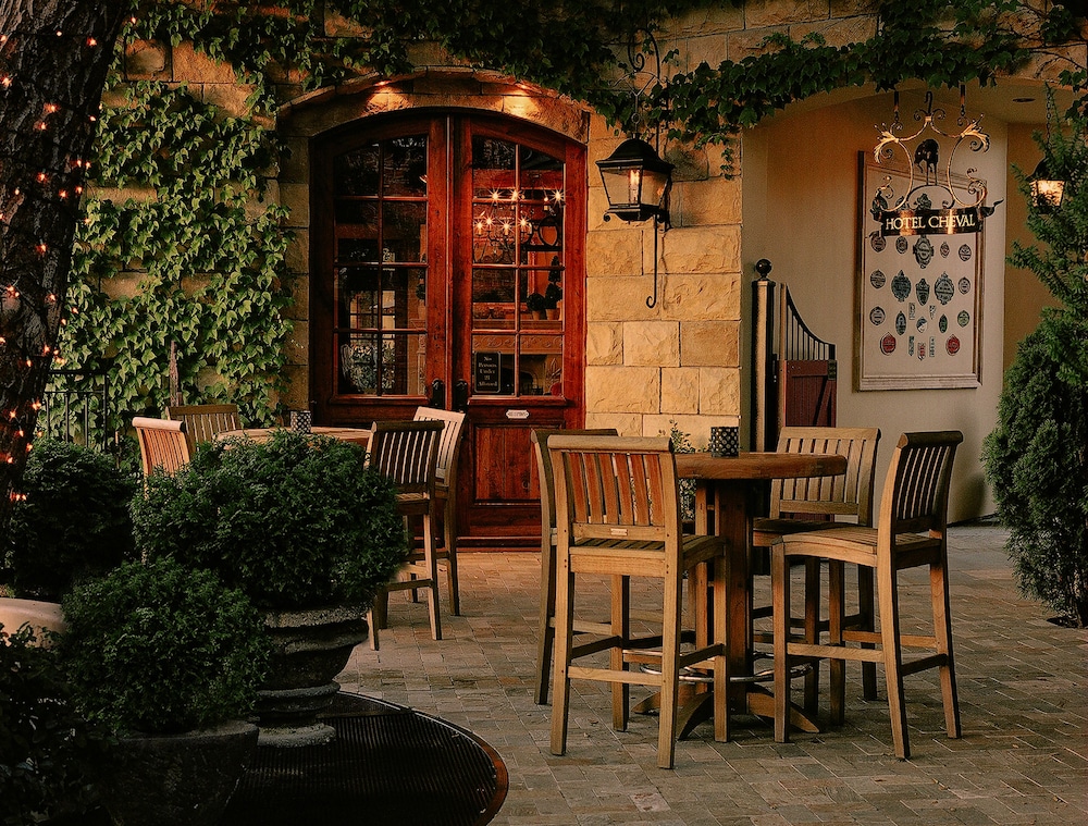 Hotel Cheval - photo 18