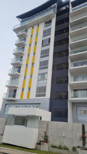 Brandons at the Pavilion Cantonments — 4-Star Luxury Hotel in Accra, Ghana
