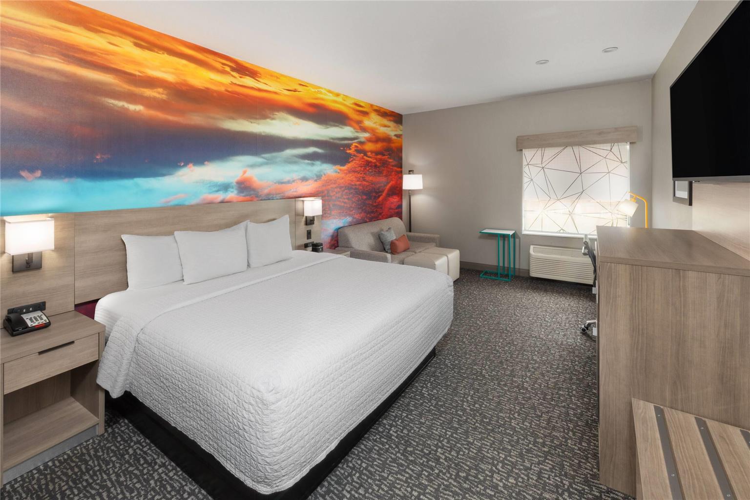 La Quinta Inn & Suites by Wyndham Oklahoma City Moore - photo 22