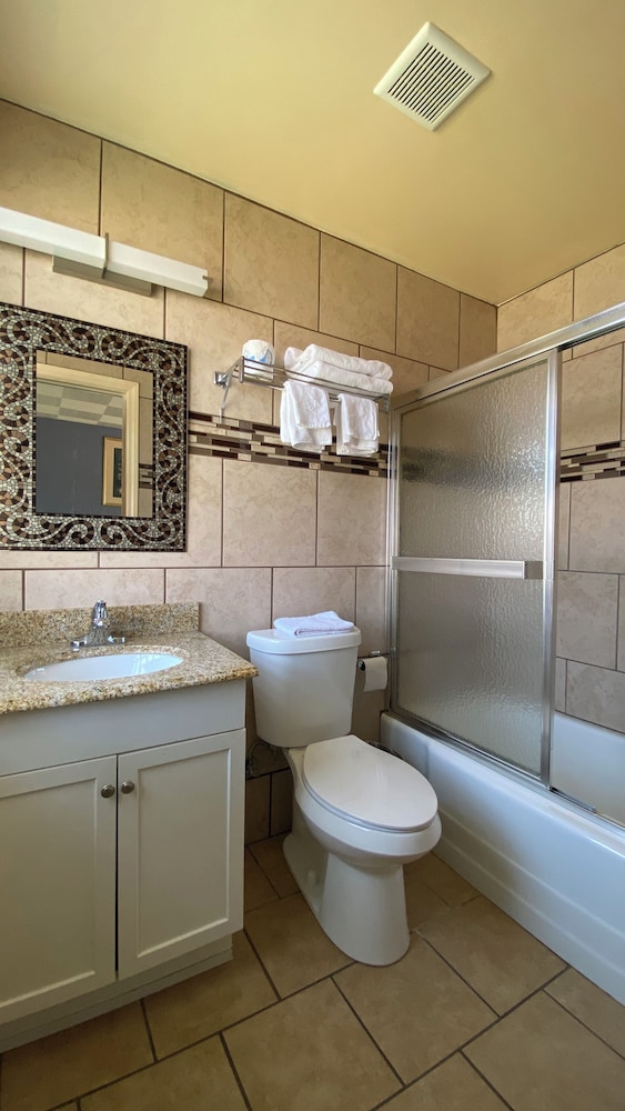 Northland Motel Bay City Kawkawlin - photo 14
