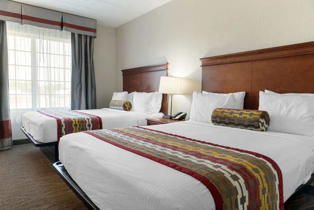 Best Western Executive Inn & Suites - photo 28