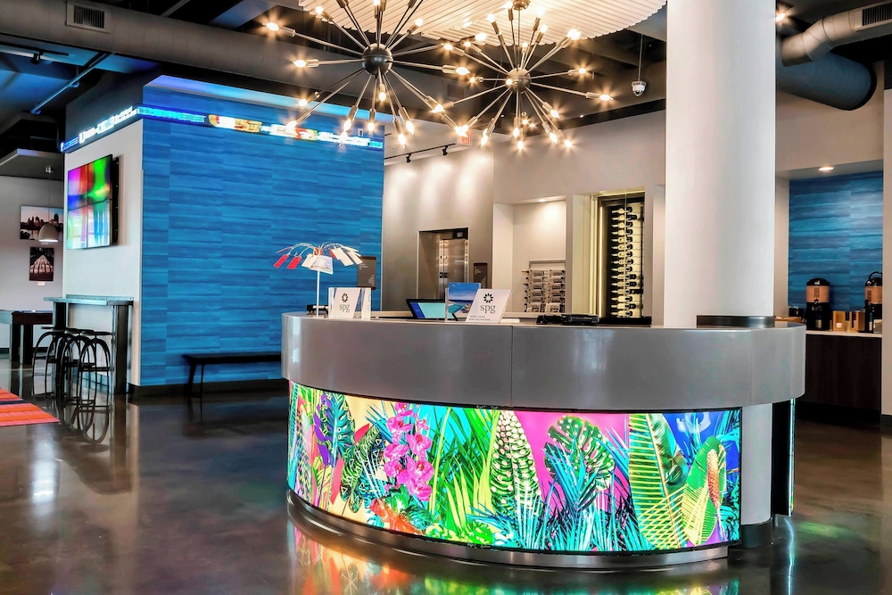 Aloft Newport On The Levee - photo 39