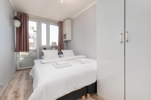 Apartament Grzybowska by Your Freedom — 4-Star Luxury Hotel in Warsaw, Poland