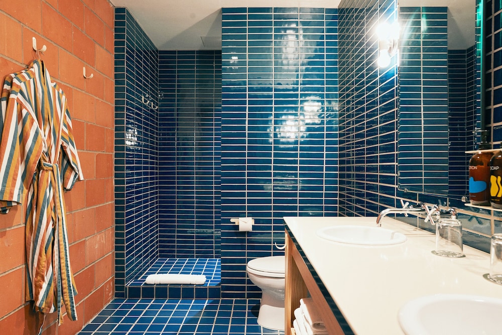 The Carpenter Hotel - photo 14