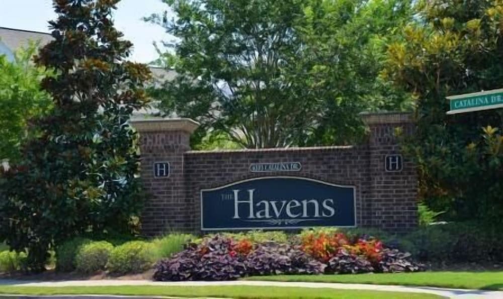 1321 The Havens - featured photo