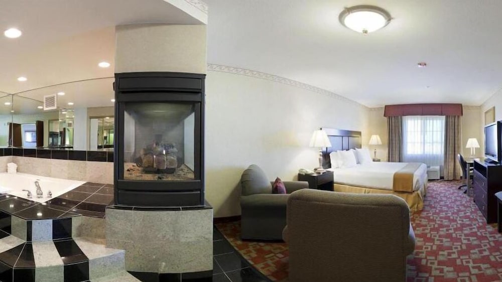 Holiday Inn Express Hotel & Suites El Centro by IHG - photo 25