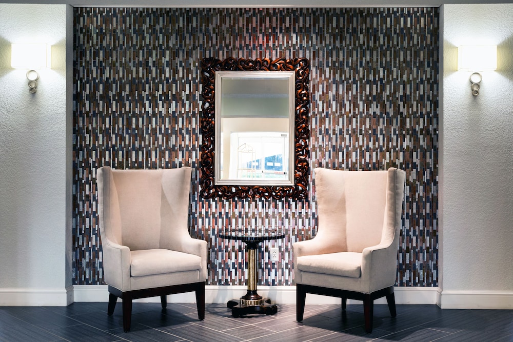 Holiday Inn Express Hotel and Suites Arcadia an IHG Hotel - photo 2