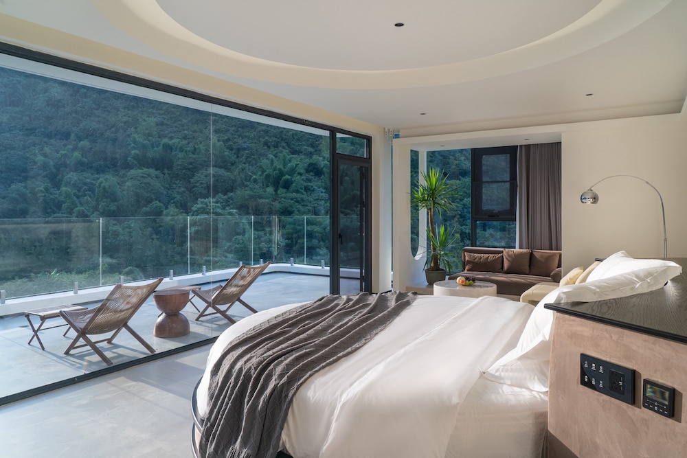 Karst Scenic Hotel - last minute hotel in Guilin