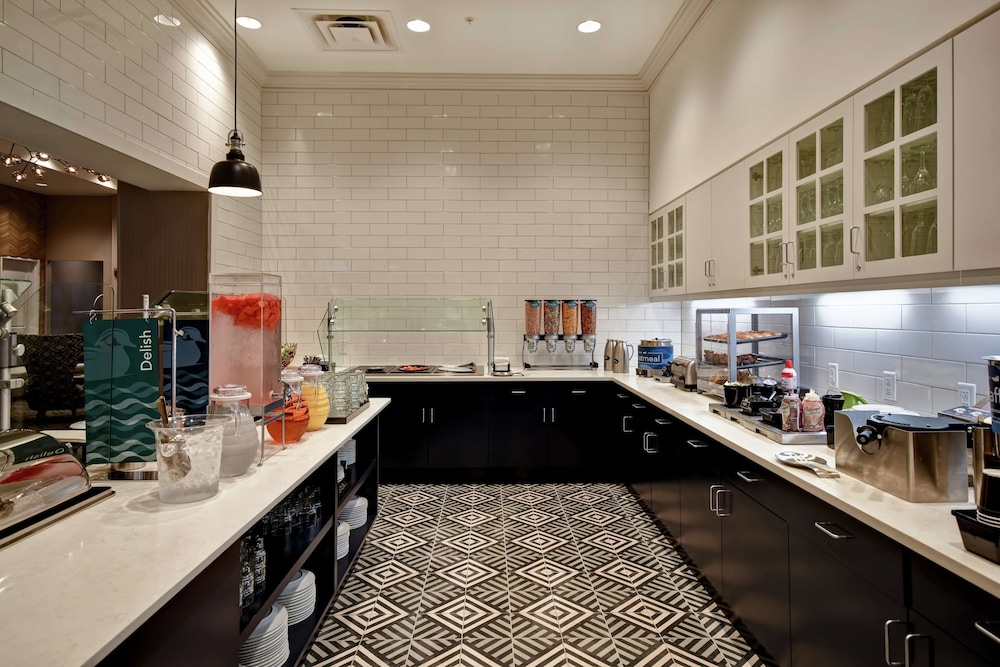 Homewood Suites by Hilton Greenville Downtown - photo 35