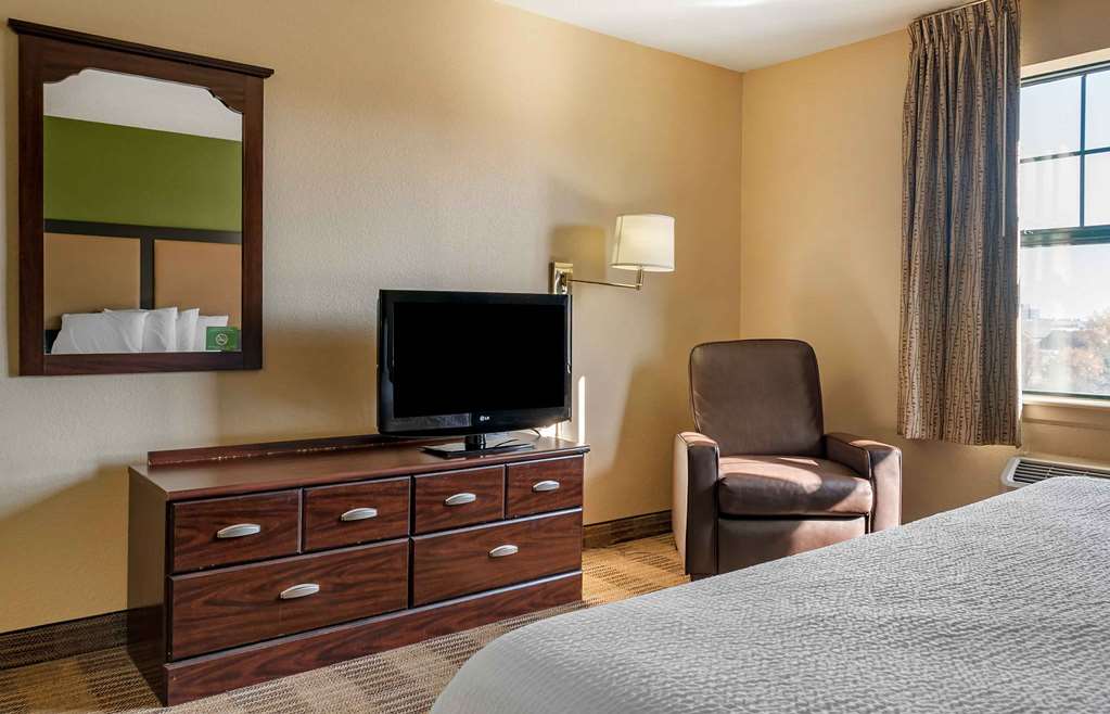Extended Stay America Suites Detroit Ann Arbor Briarwood Mal - photo 18