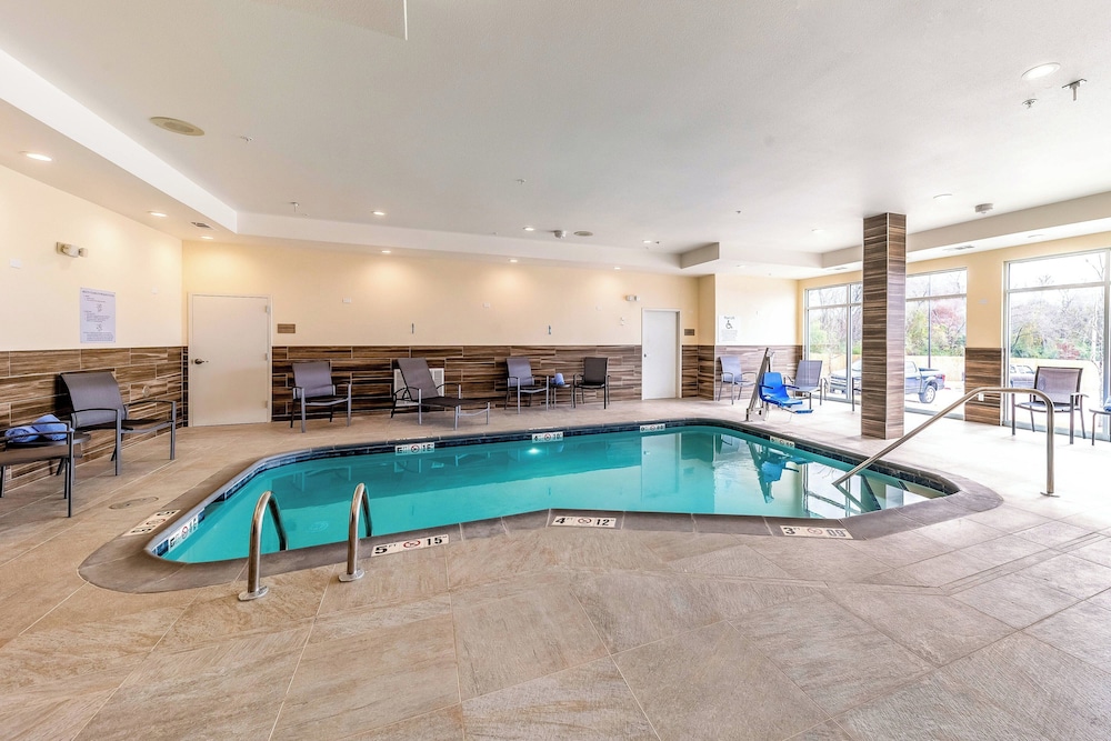 Fairfield Inn & Suites by Marriott Gainesville I 35 - photo 18