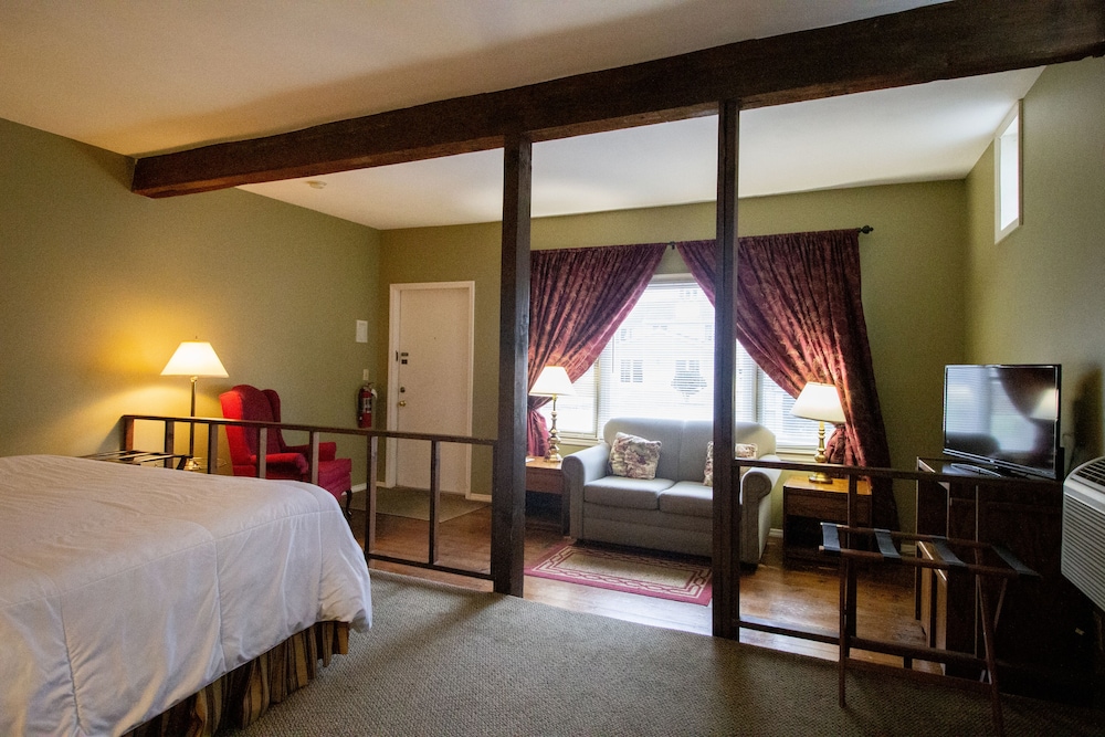 Delamater Inn - photo 27