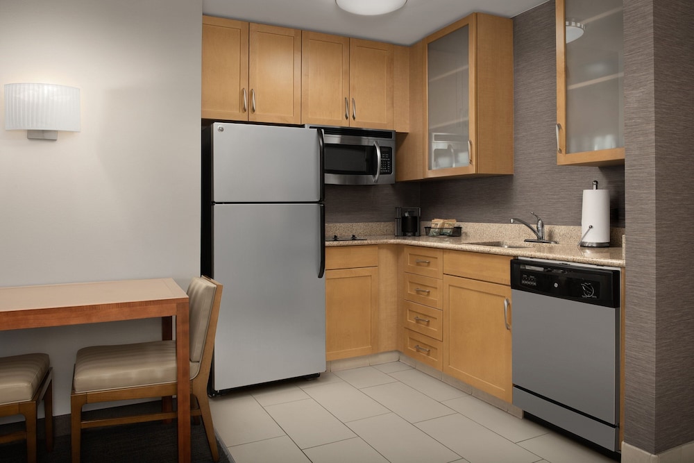 Residence Inn by Marriott Syracuse Downtown at Armory Square - photo 9