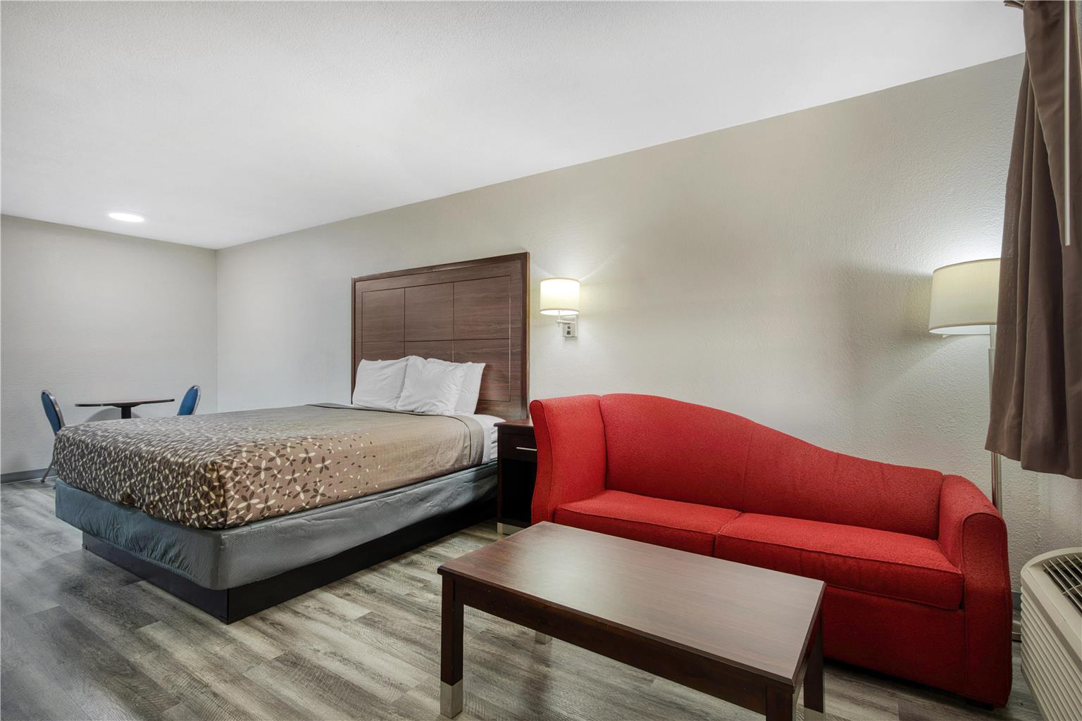 SureStay Hotel by Best Western Terrell - photo 9