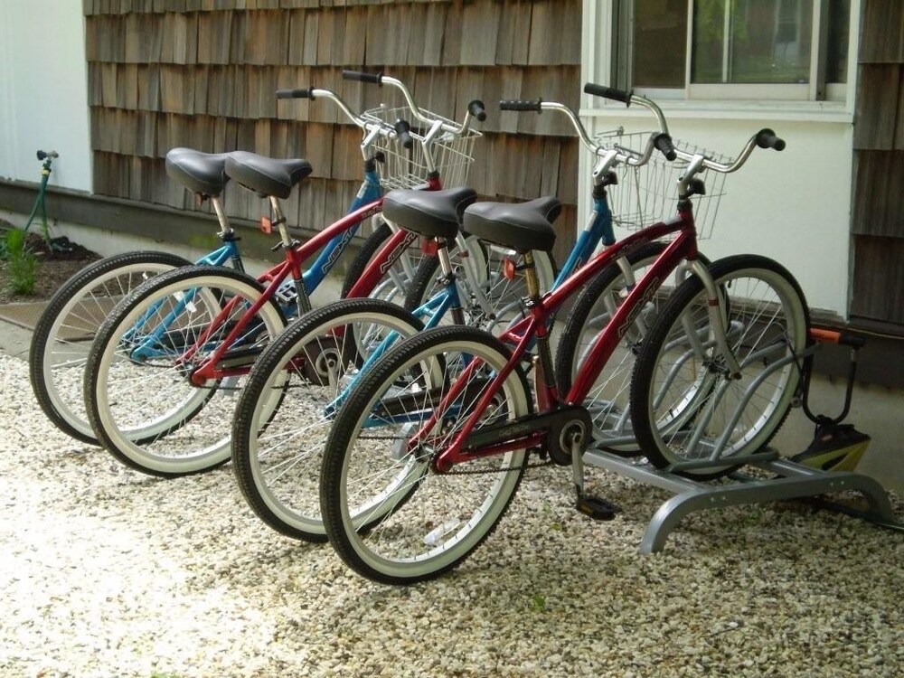 Dering Harbor Inn - photo 31