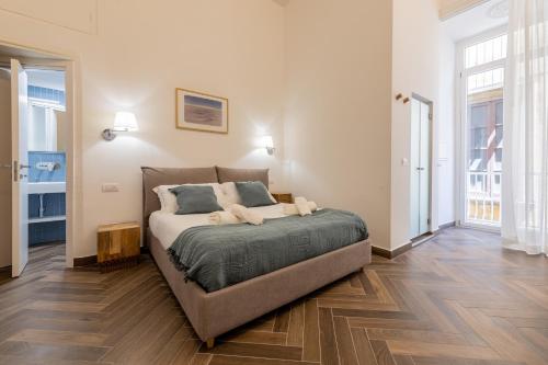 Palazzo Guida al Duomo — 4-Star Luxury Hotel in Naples, Italy