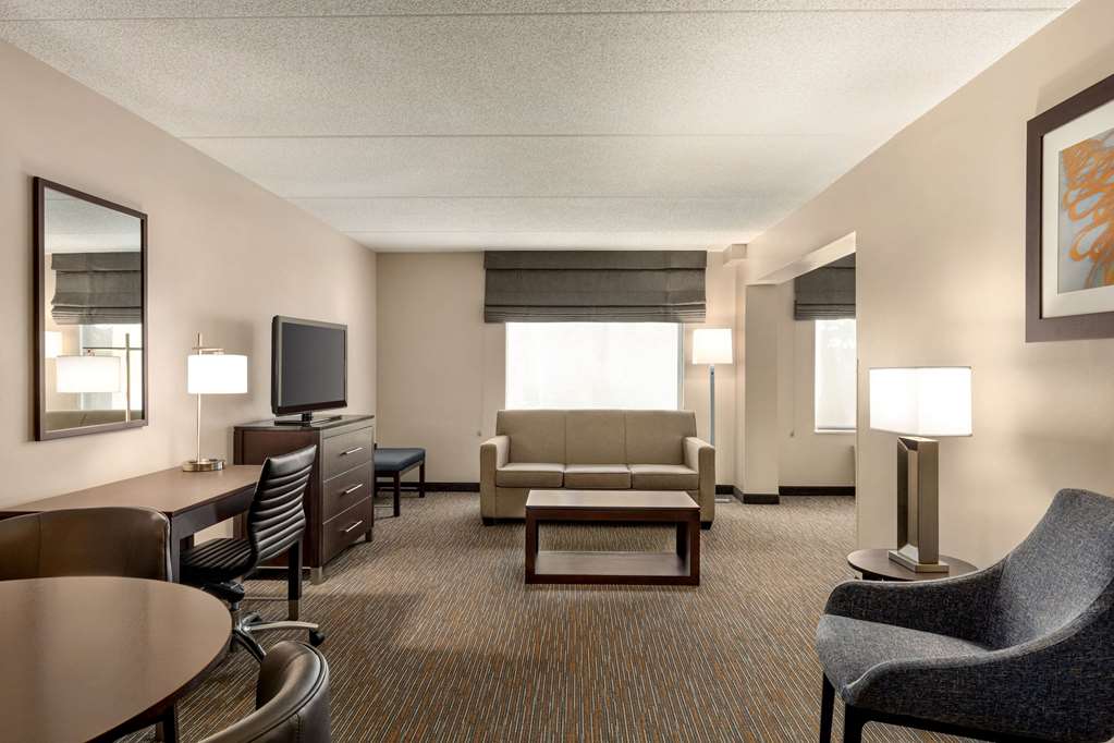 Wingate by Wyndham Wilmington - photo 23