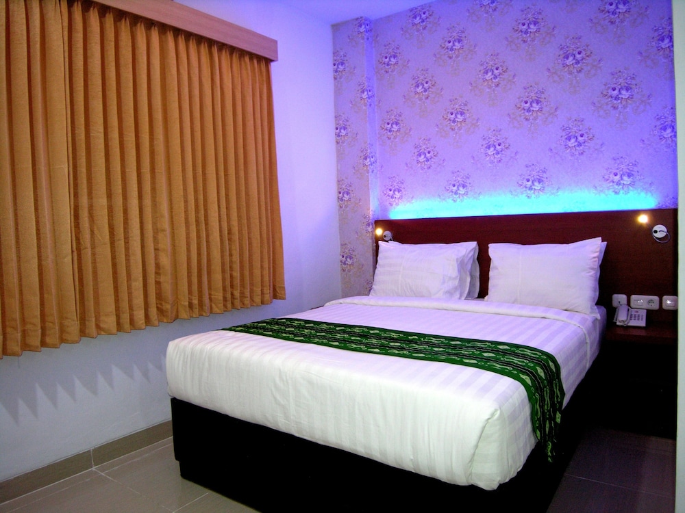 Delima Hotel — Banjarmasin — photo 3
