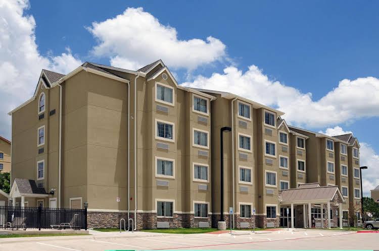 Hawthorn Suites By Wyndham Austin Airport