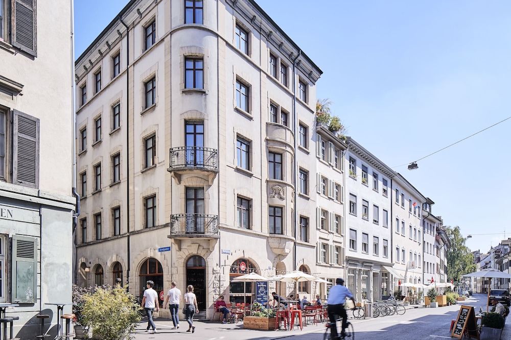 Consum Boutique Hotel — 4-Star Luxury Hotel in Basel, Switzerland