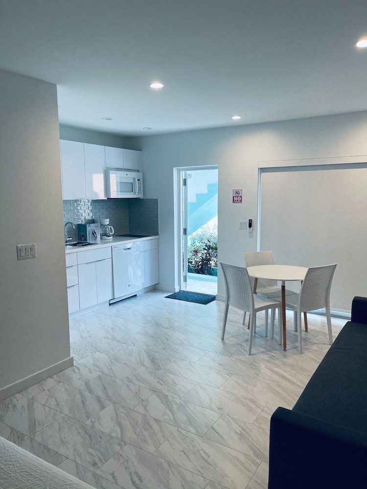 The Marlin Beachside - photo 111