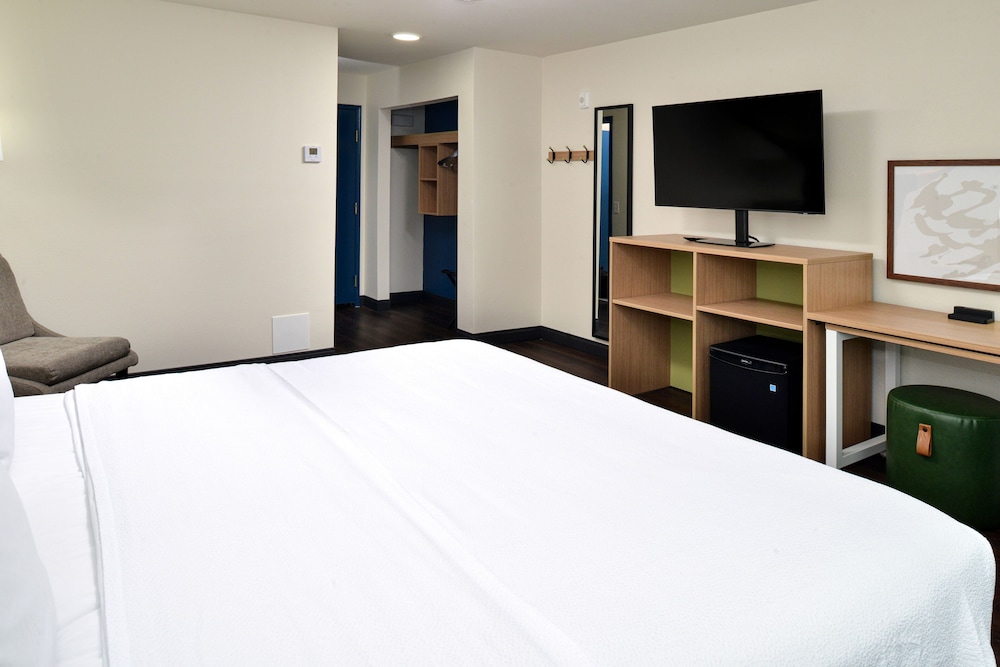 Spark by Hilton Dallas Medical District Love Field - photo 18