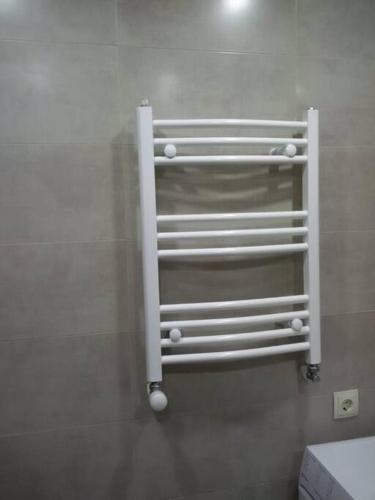 One room apartment near metro DELISI